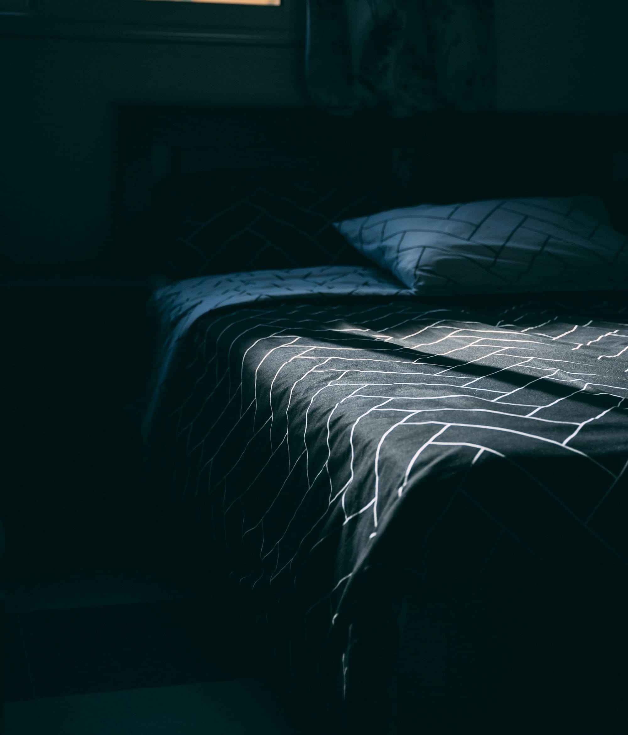 16 idées pour aménager une chambre sans fenêtre Image de l’article